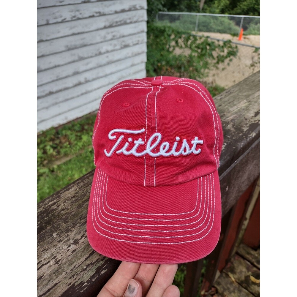 Titleist Golf Red White Cap Adjustable Strap Back hat red embroidered